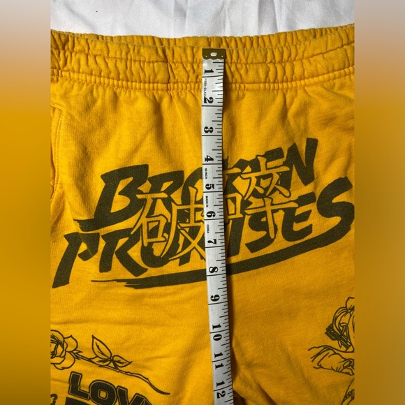 Rare Broken Promises Anime Joggers - Picture 6 of 9